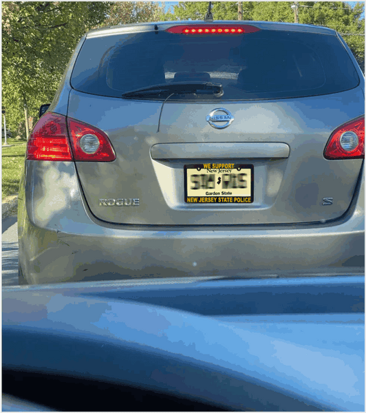 WE SUPPORT NEW JERSEY STATE POLICE License Plate Frame